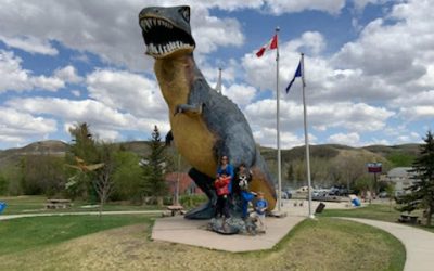 World’s Largest Dinosaur Statue, Drumheller, Alberta, Canada