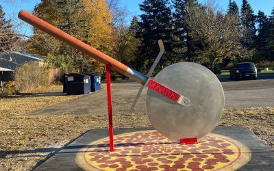 World’s Largest Pizza Cutter, Harborcreek, Pennsylvania, USA