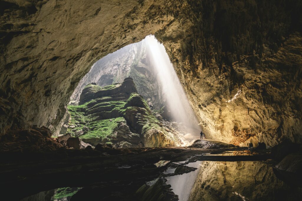 Largest Cave in the world, Sơn Đoòng Cave, Vietnam