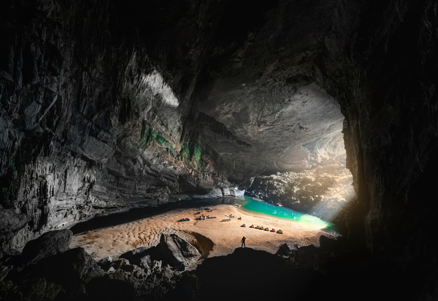 World's Largest Cave, Sơn Đoòng Cave, Vietnam