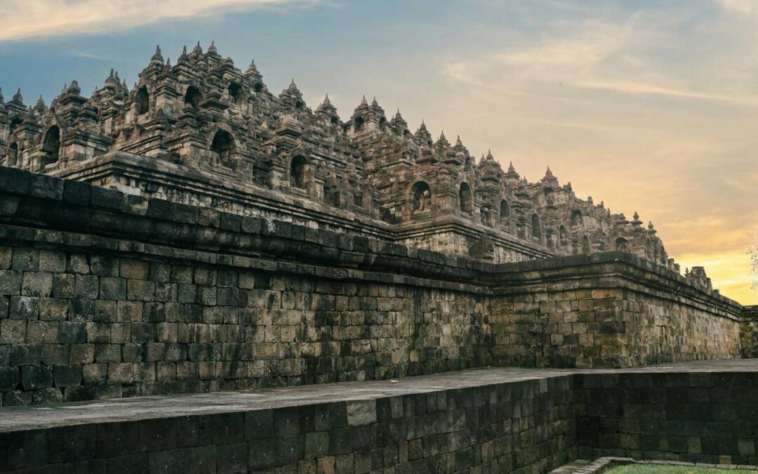 The world's largest Buddhist temple in Indonesia