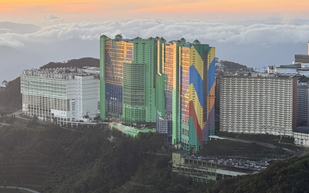 The World's Largest Hotel is First World Hotel, Genting highlands